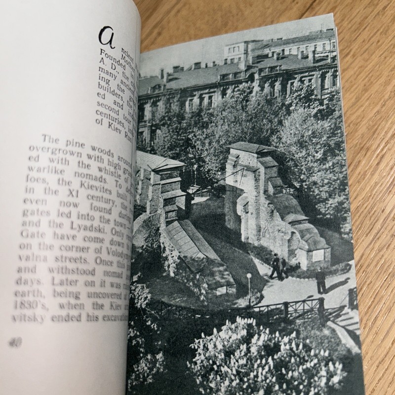1966 KIEV, A CONCISE GUIDE Book 188 pages UKRAINE gallery