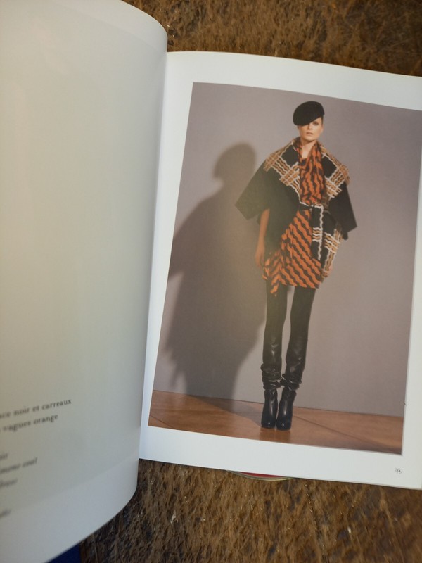 Lanvin Spring Fall Winter 2009-2010 Catalogue + CD gallery