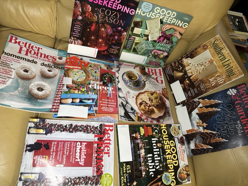 Retired 9 Fall holiday & Christmas Magazines GH, BH&G, Southern Living, HGTV