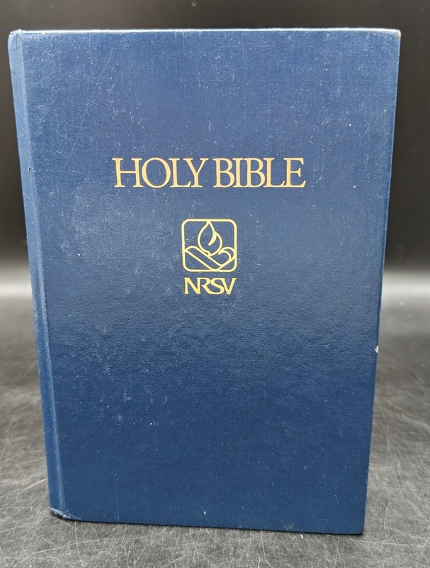 Holy Bible NRSV New Revised Standard Version-1989 Thomas Nelson Blue Cover