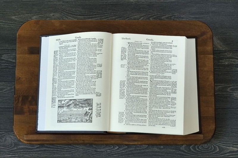 1560 Geneva Bible - First Edition Facsimile gallery