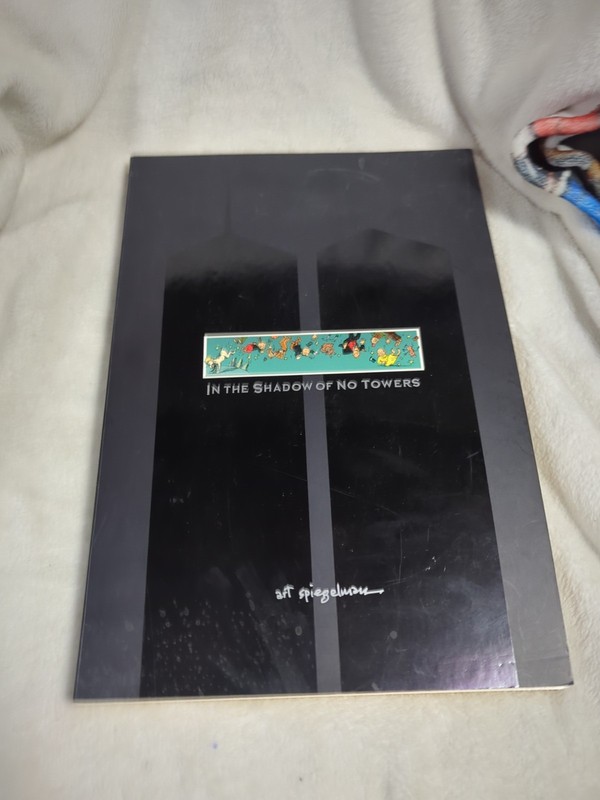 Pantheon Graphic Library: In the Shadow of No Towers by Art Spiegelman (2004,…