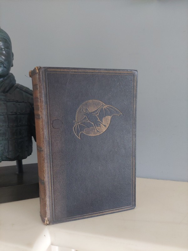 The Mammoth Book of Thrillers Ghosts Mysteries 1936 Hardback Edition Odhams