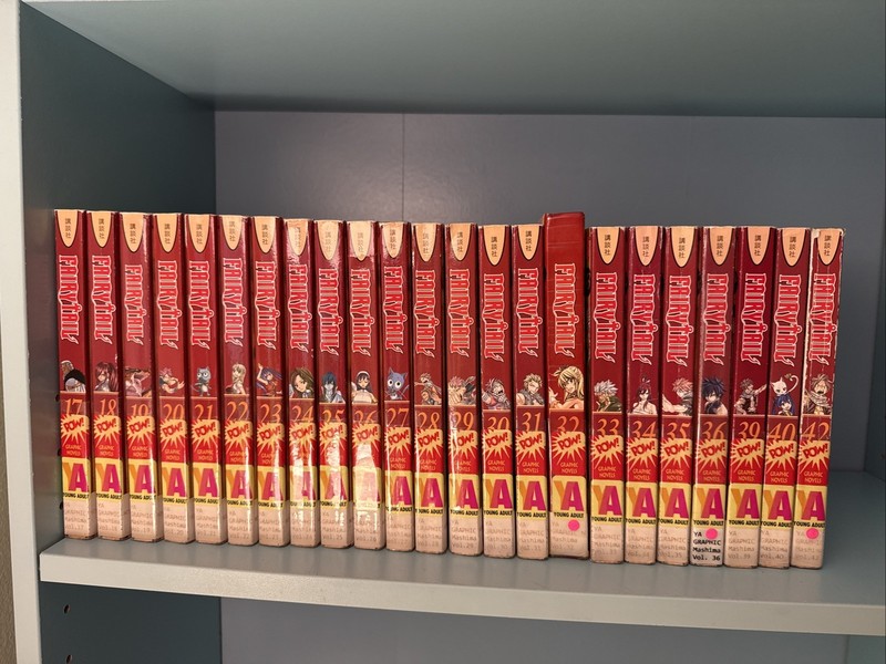 Lot of 23 Fairytail Hiro Mashima Manga Volumes 17-36, 39, 40, 42