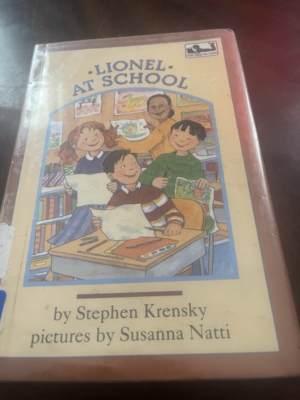 Lionel at School (Dial Easy-to-Read) by Stephen Krensky gallery