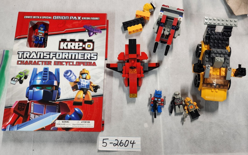 Transformers Kre-O Lot – Character Encyclopedia – Brick Box Optimus Megatron Bee