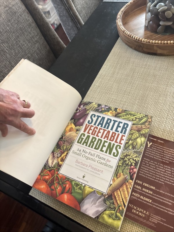3 pb BACKYARD HOMESTEAD 2009 VEGETABLE GARDEN 2010, COMPOSTING 2017 Fine gallery