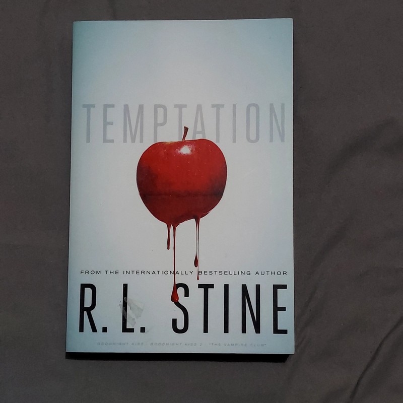 Temptation by R.L. Stine Paperback Simon Pulse Young Adult Vampire Horror Book