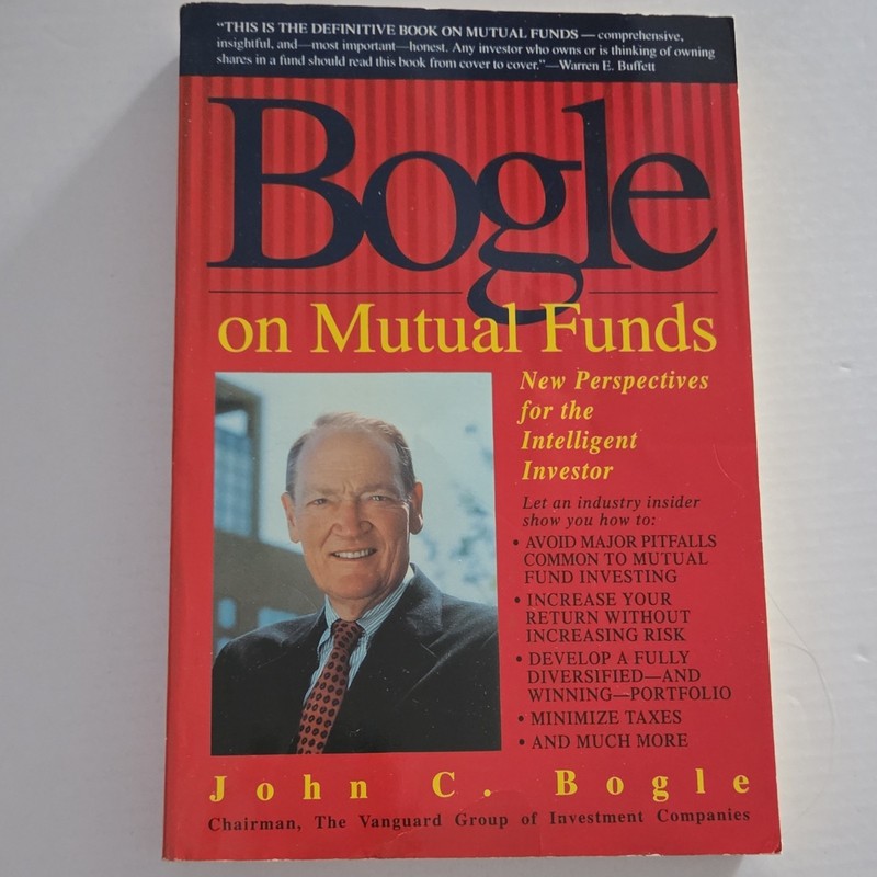 John C. Bogle Bogle on Mutual Funds Paperback Dell Publishing 1994 Finance