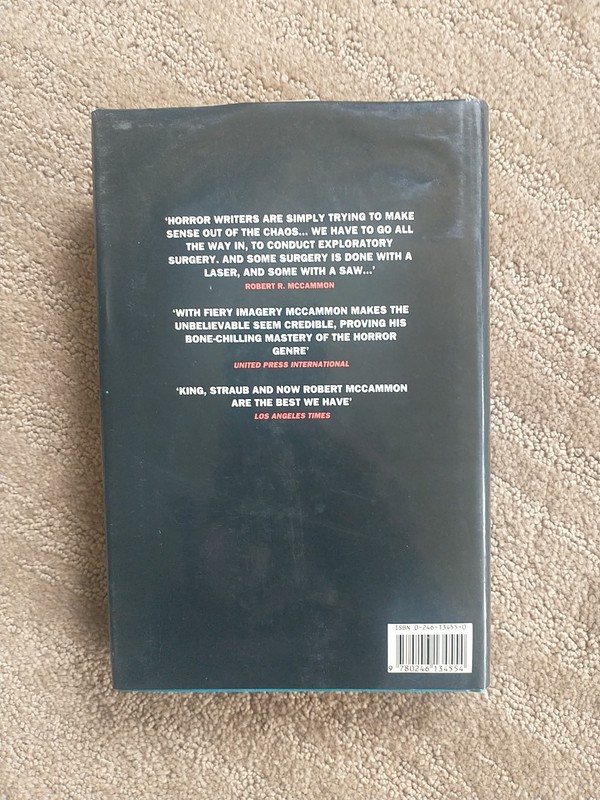 Blue World by Robert R. McCammon. 1989 First UK Edition HC/DJ. Horror gallery