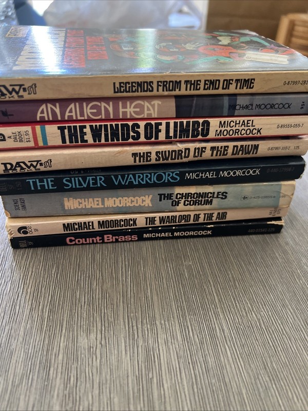 Michael Moorcock PB LOT Of 15: Different Series. Great Condition Most Unread gallery