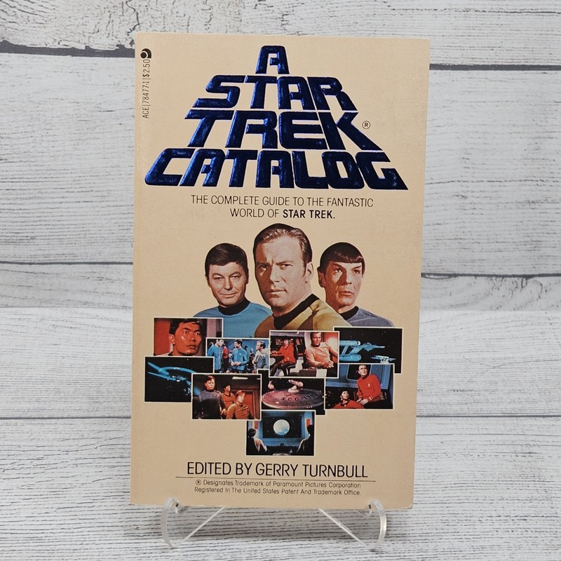 VTG «A Star Trek Catalog» by Gerry Turnbull (1977, Paperback) 1st Edition