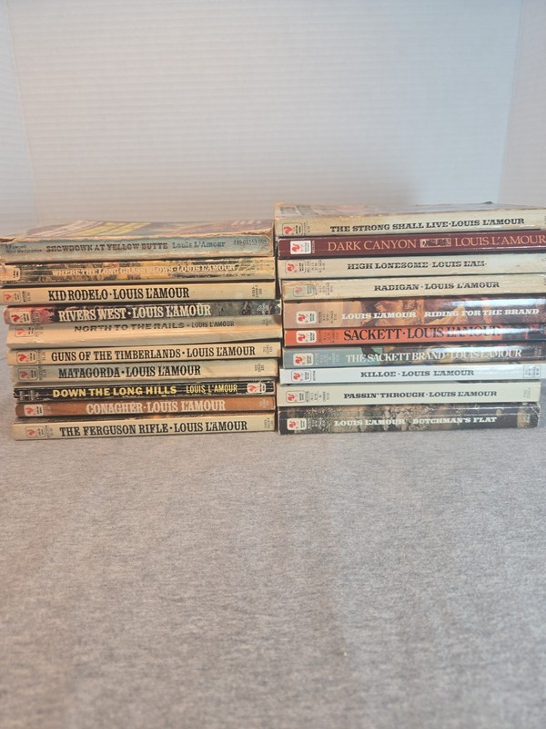 Louis L’Amour, Paperback Book Lot Of 20