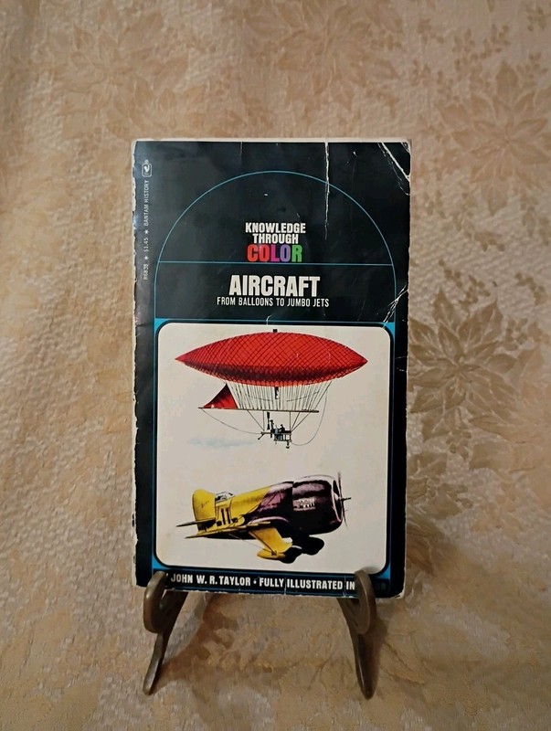 Aircraft From Balloons to Jumbo Jets John W R Taylor 1973 Bantam VTG PB Book