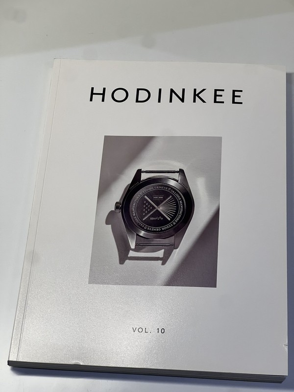 Hodinkee Magazine Watch Volume 10 2022 Mint Horology Lifestyle Men Collector