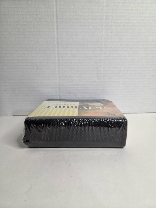 New King James Version (NKJV) Bible on Audio CD 14 Disc Set New Testament NIB gallery
