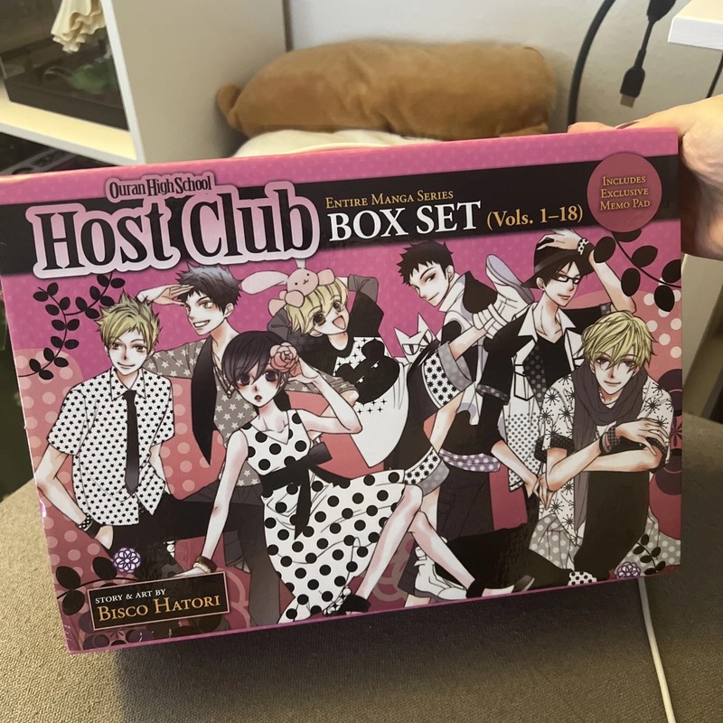 Ouran High School Host Club Complete Box Set: Volumes 1-18 with Premium by Bisco