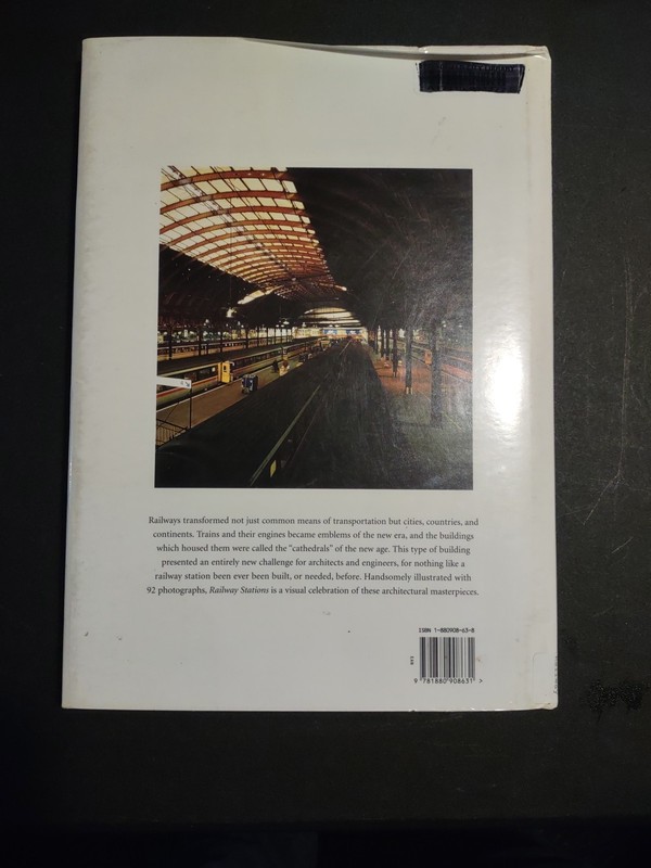 Railway Stations Masterpieces of Architecture by Charles Sheppard - Hardcover gallery