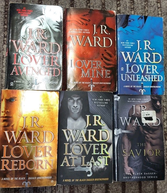 Lot 16 J.R. Ward. Black Dagger Brotherhood Series 1-14 & 20 + Blood Kiss gallery