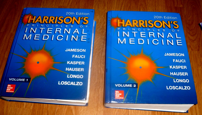 Harrison’s Principles of Internal Medicine 20th Ed (2 Volumes) Very Good.