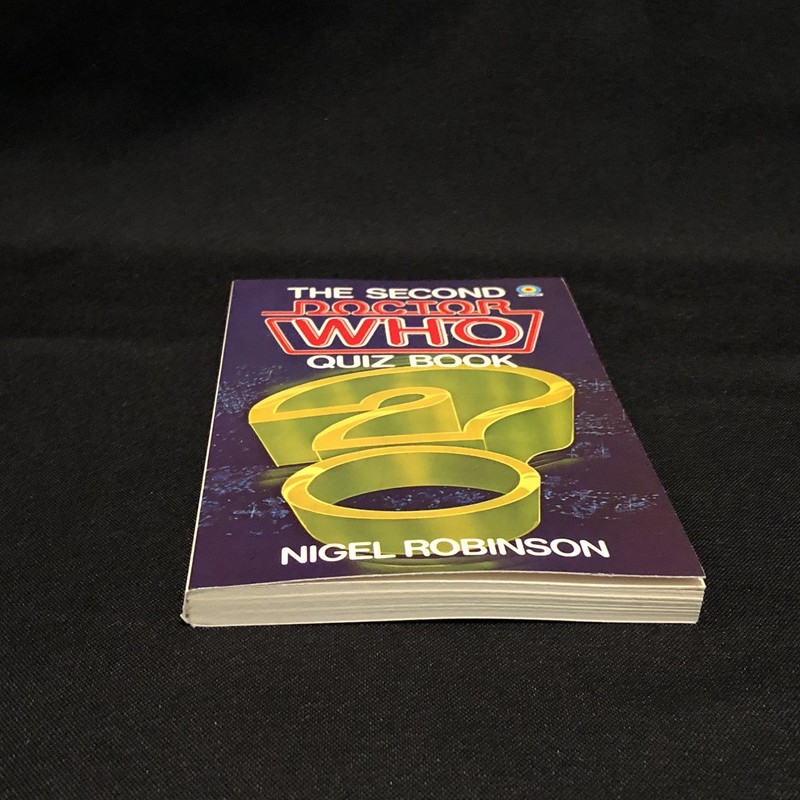 The Second DOCTOR WHO Quiz Book Nigel Robinson Vintage TARGET Paperback UK 1st gallery