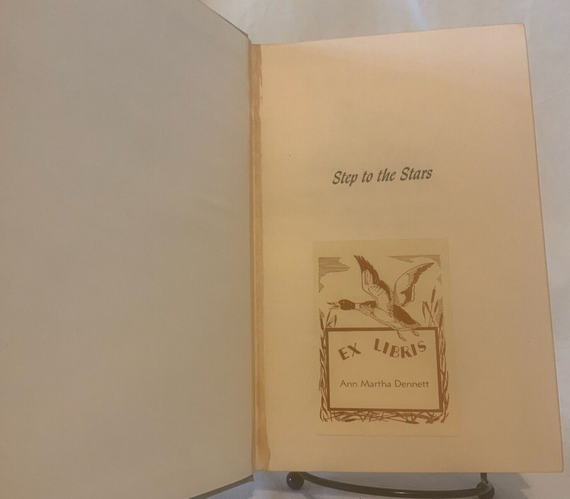 Vintage 1954 Step to the Stars Book Lester Del Rey gallery