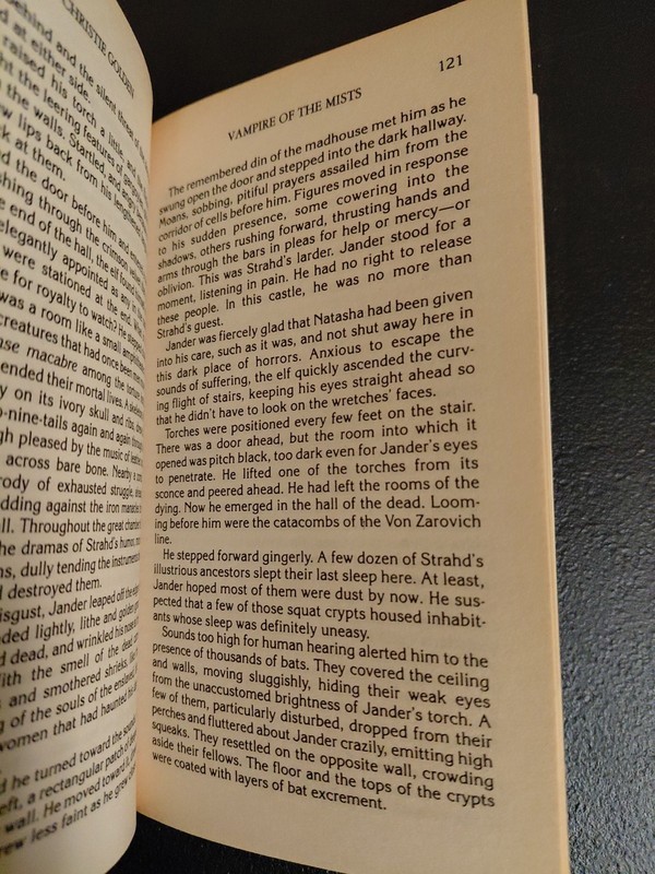 TSR Ravenloft Books ~ Vampire of the Mists ~ Christie Golden Paperback Rare gallery
