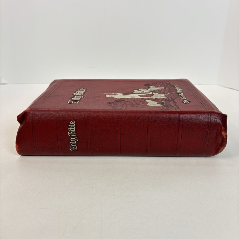 Vintage 1957 Good Shepherd Bible Red Illustrated Indexed Tabs Concordance IT gallery