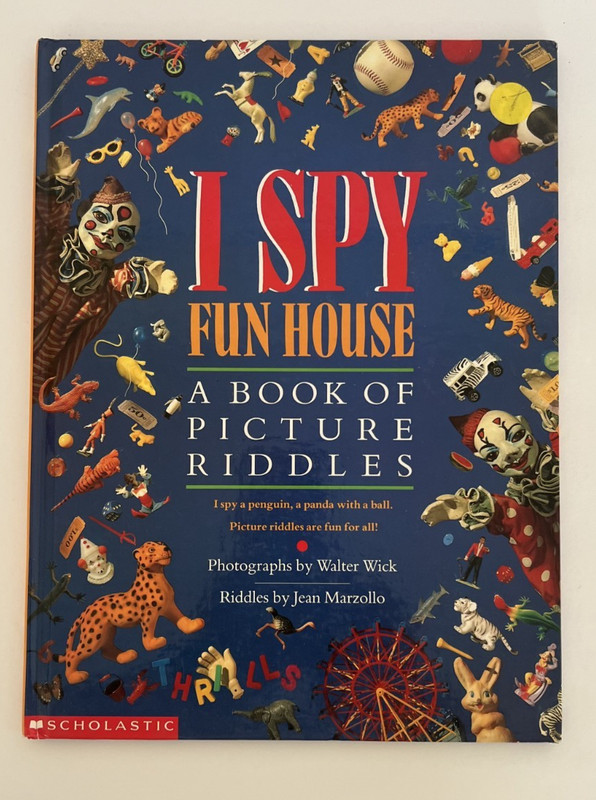 I Spy Fun House A Book of Picture Riddles Jean Marzollo 1993 First Printing Blue