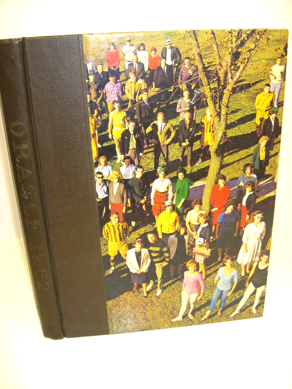 1962 Oracle, Adelphi College, Garden City, New York Yearbook