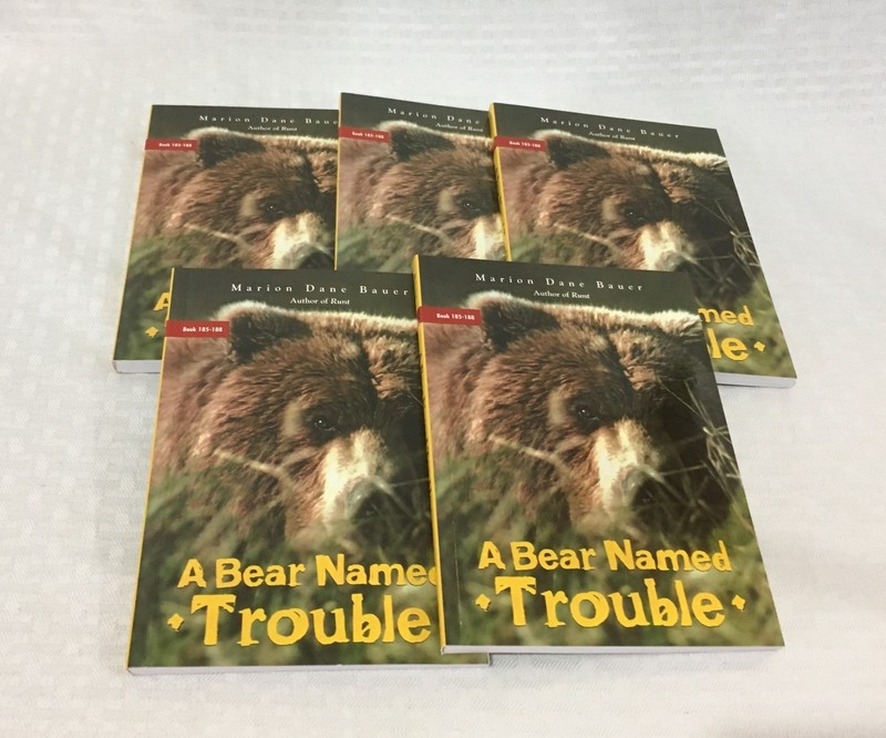 LOT OF 5 / A BEAR NAMED TROUBLE / FOUNTAS LLI RED LEVEL / LESSON 185 – 188 GR 3
