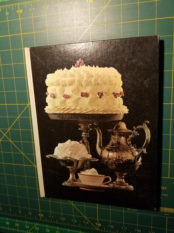 Foods of the World Ser.: Cooking of Vienna’s Empire by Joseph Wechsberg…