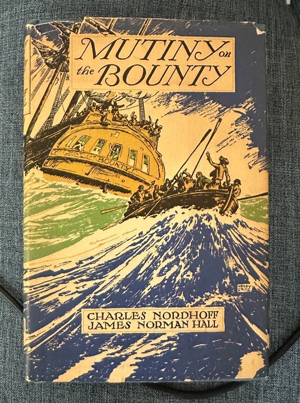 DJ – Mutiny on the Bounty-Charles Nordhoff and James Norman Hall Book Club Ed