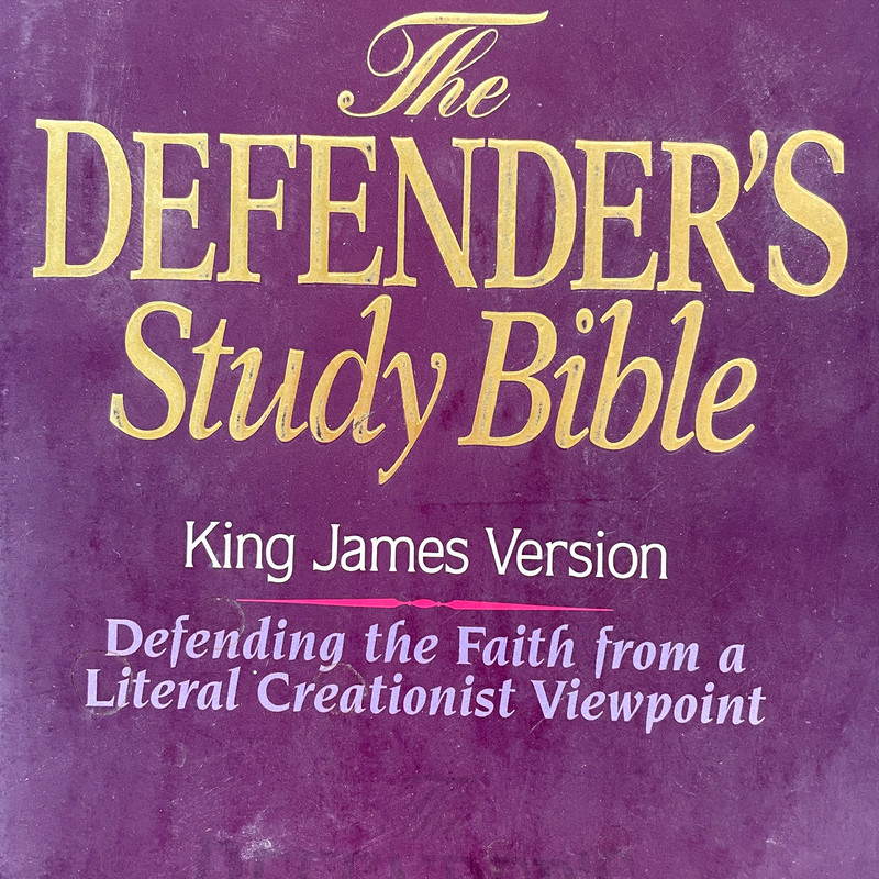 Defender’s Study Bible King James Version Dr. Henry M. Morris World Publishing