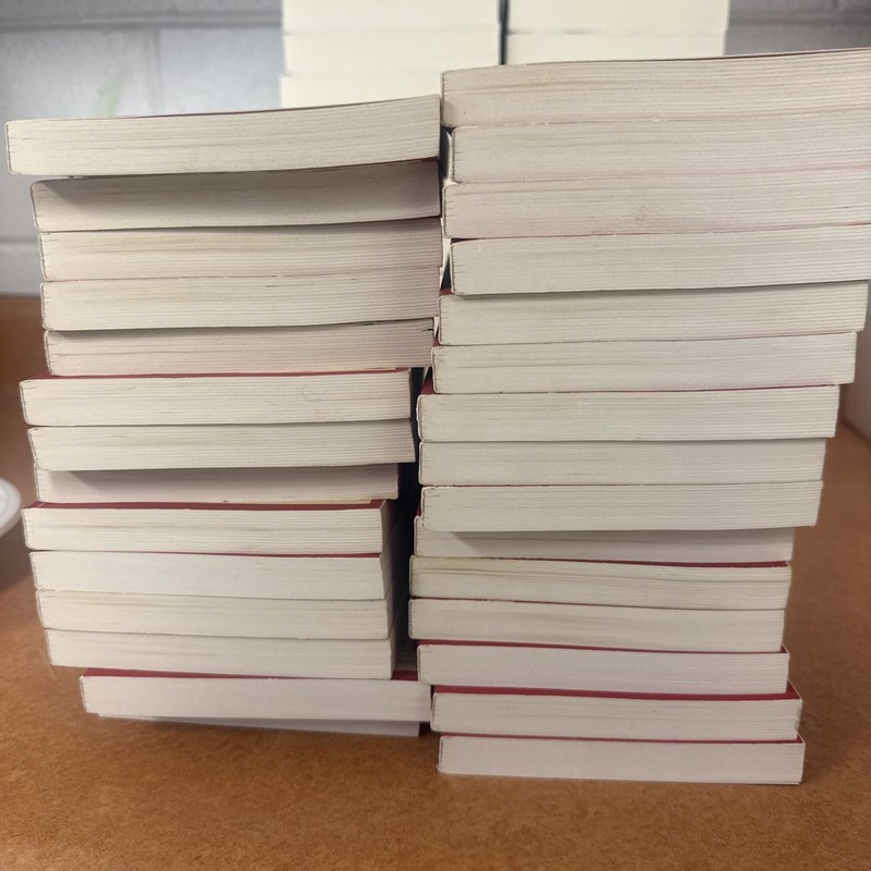 Tuesdays with Morrie: By Mitch Albom: Set of 29 gallery