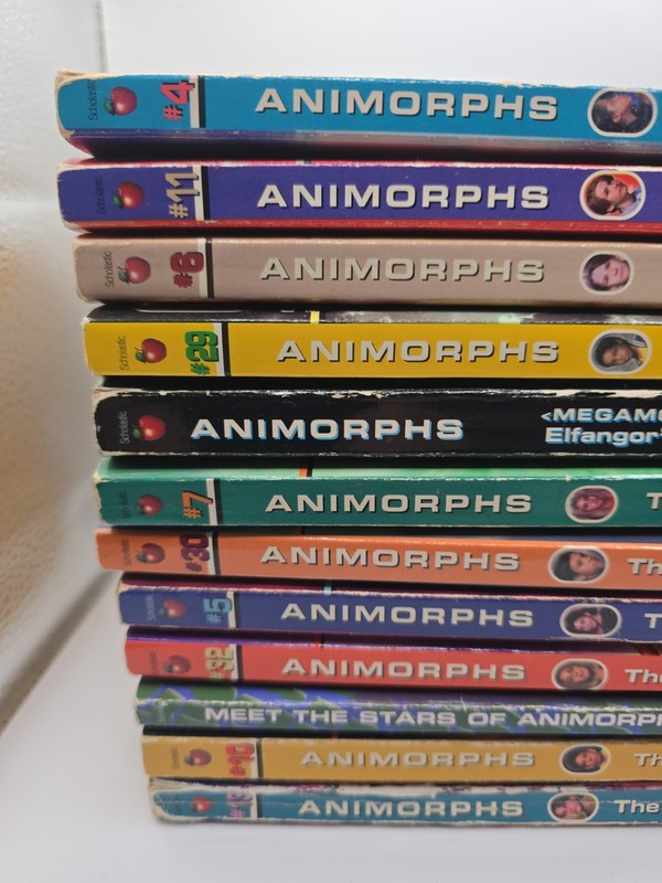 12 animorphs book lot gallery