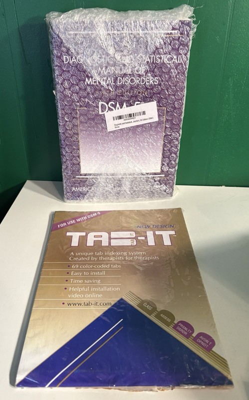 DIAGNOSTIC STATISTICAL MANUAL OF MENTAL DISORDERS FIFTH EDITION- DSM-5 w Tab-It