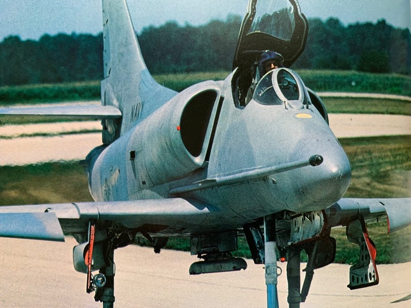 DOUGLAS A-4 A/F SKYHAWK Famous Airplanes of World FAOW Chart 123 FREE US POSTAGE gallery