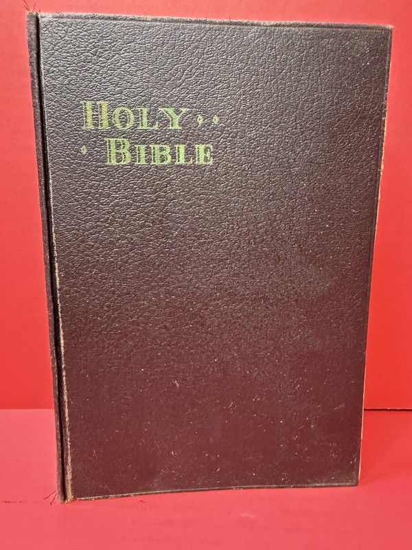 New Catholic Edition of Holy Bible Catholic Book Publishing Co HC 1957 *Read