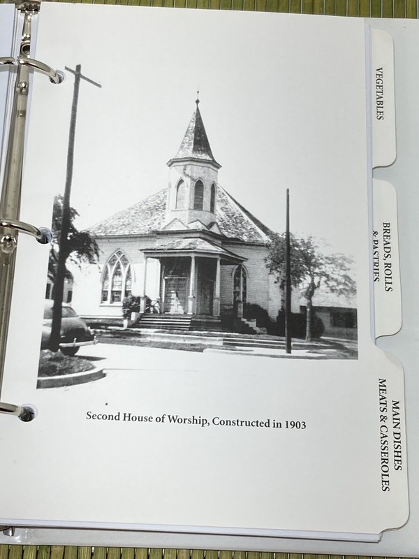 Cookbook Breaking Bread First Christian Church Cleburne TX 140th Anniversary gallery
