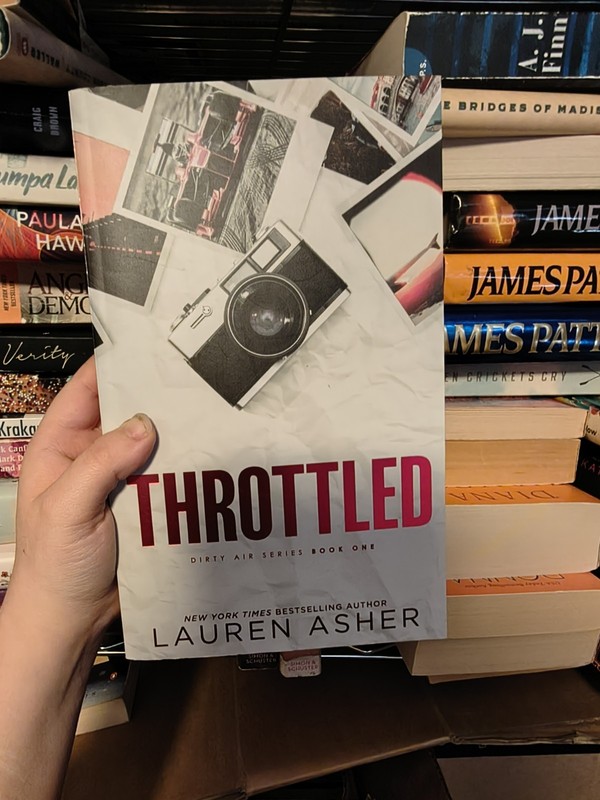 ​»Throttled» by Lauren Asher & More! 3 Book Romance/Fiction Lot – Good Condition