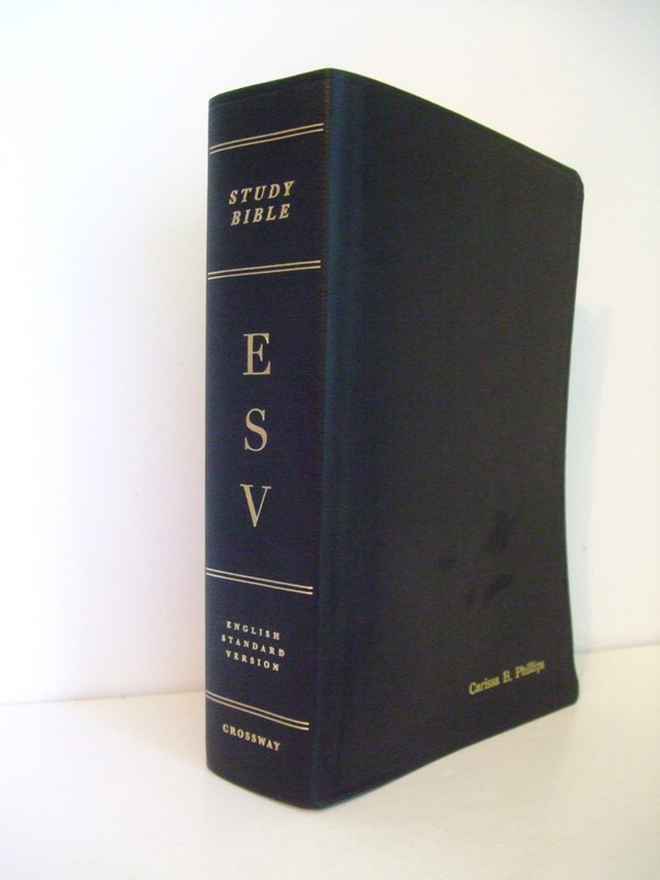 ESV Study Bible English Standard Version. Leather in box. Crossway, 2009