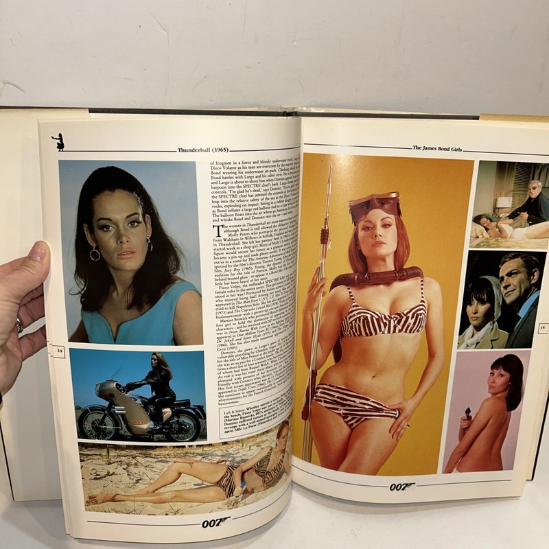 THE JAMES BOND GIRLS By Graham Rye - Hardcover Coffee Table Book Women Ladies gallery