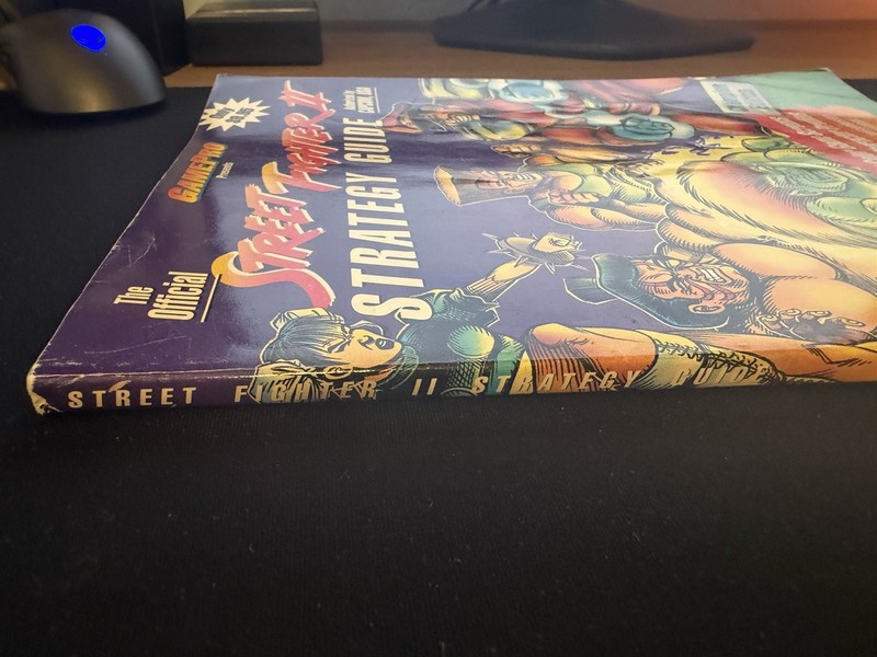 Street Fighter II Gamepro Strategy Guide SNES Super Nintendo Champion Edition 92 gallery