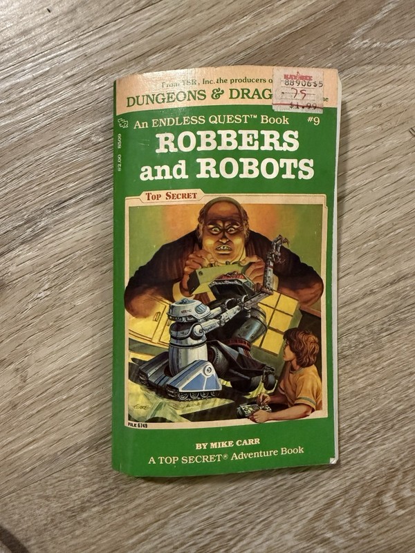 TSR, Inc. Robbers and Robots by Mike Carr Dungeons & Dragons Adventure Book #9