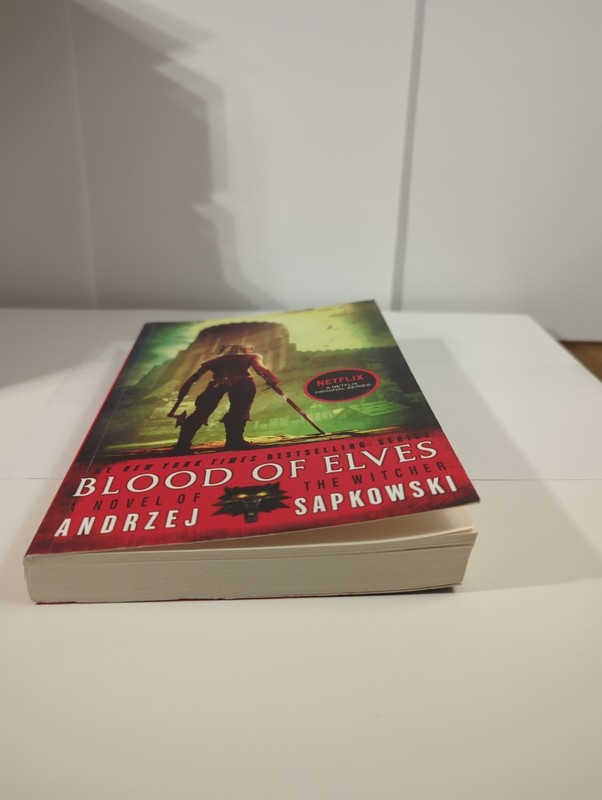 Blood of Elves by Andrzej Sapkowski (2018, Trade Paperback) gallery