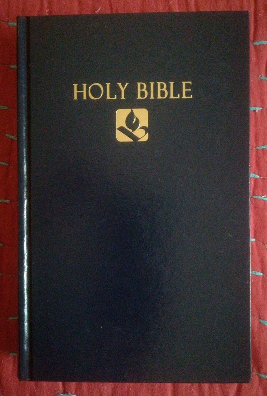 NRSV 1989 Holy Bible Blue Hardback by Hendrickson 2004 Very Good