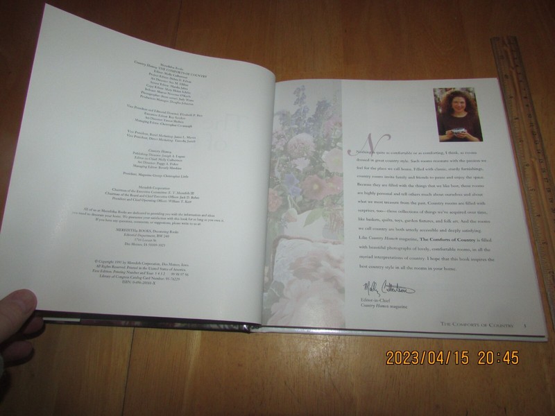 Comforts of Country by Country Home Staff (1995, Hardcover) gallery