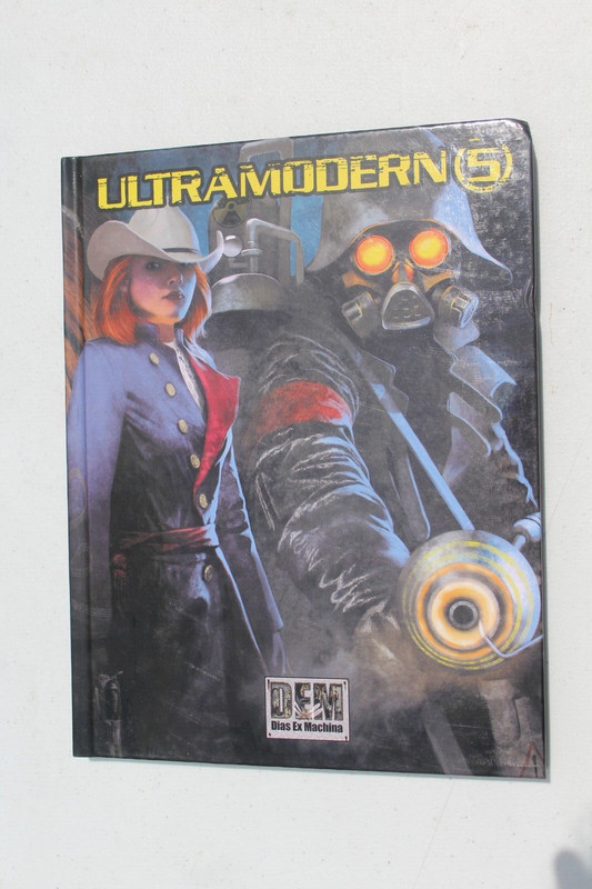 Ultramodern 5 5th Dias Ex Machine 5e USED core rulebook hardback