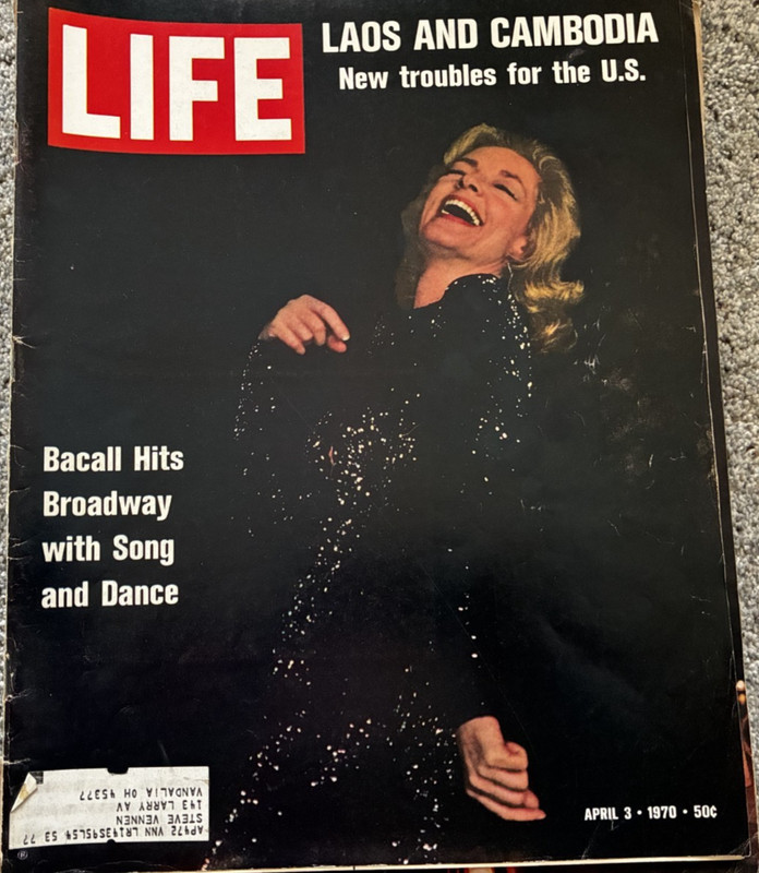 LIFE Magazines HIPPIE ERA Issues - Lot of 16 Vintage Late 1960s to early 1970s gallery